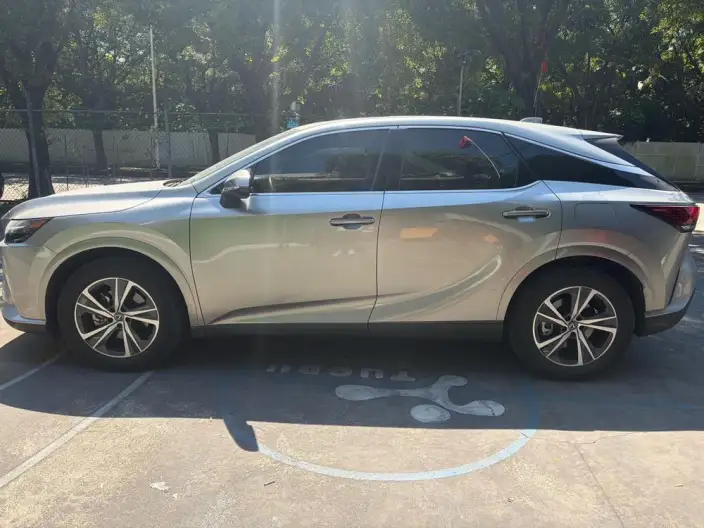 Lexus RX 2023 Model 350h 2WD Yuexiang Edition