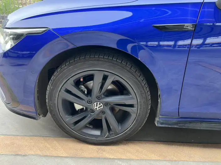 Volkswagen Golf 2021 Model 280TSI DSG R-Line – фото 9
