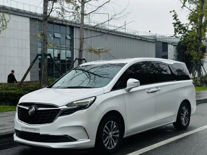 Buick GL8 2021 Model ES Luzun 653T Smart Luxury Model