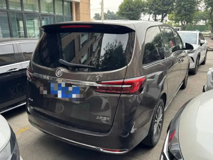 Buick GL8 2022 Model Business class 652T Smart Luxury Model