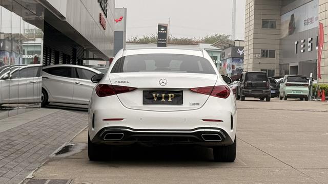 Mercedes-Benz C-Class 2022 Facelift C 260 L Sport – фото 3