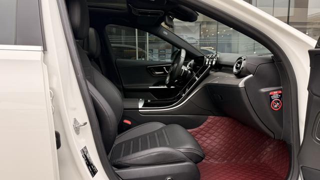 Mercedes-Benz C-Class 2022 Facelift C 260 L Sport – фото 11