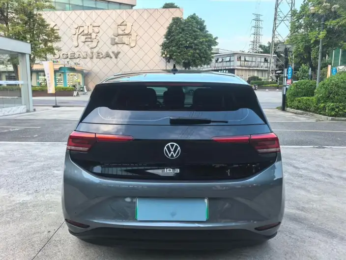 Volkswagen ID.3 2023 Model Pure Smart Edition