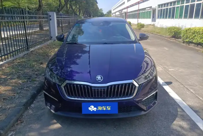 Skoda Octavia 2021 Model PRO TSI280 DSG Ultimate Edition – фото 2