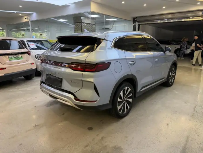 BYD Song PLUS EV 2024 Model Honor Edition 520KM Noble Model – фото 7