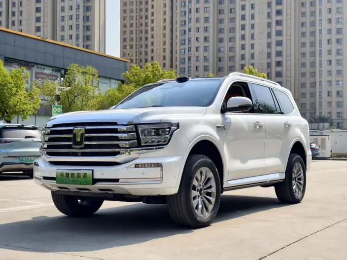 Tank 500 Hi4-T 2026 Model Hi4-T Smart Edition – фото 1