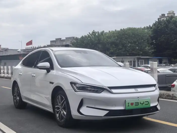 Qin Plus EV 2021 Model 500KM Luxury Model – фото 3