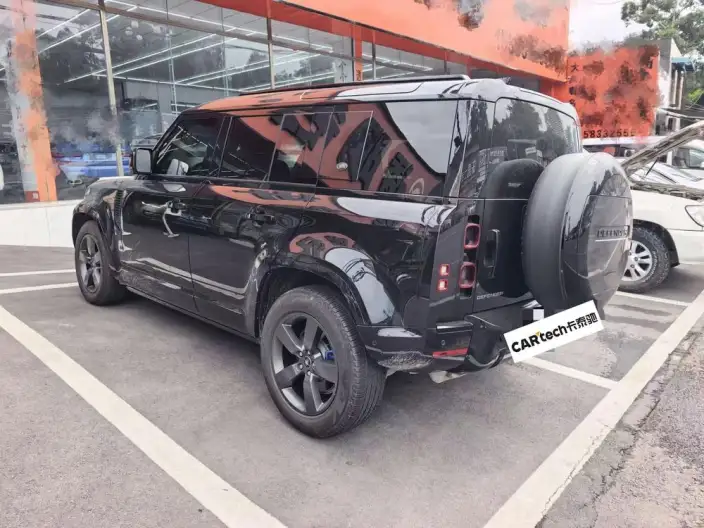 Land Rover Defender 2024 Model 110 3.0T P400 X-Dynamic HSE