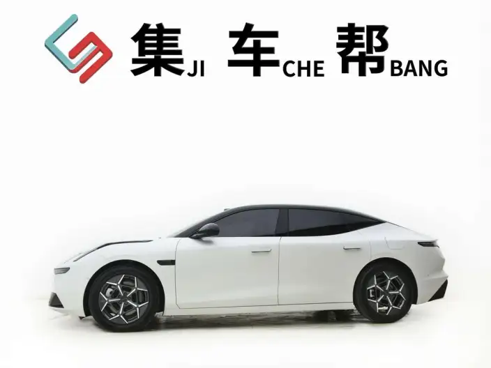 Lynk & Co 10 EM-P 2025 Model 240 4WD Ultra H5 – фото 3