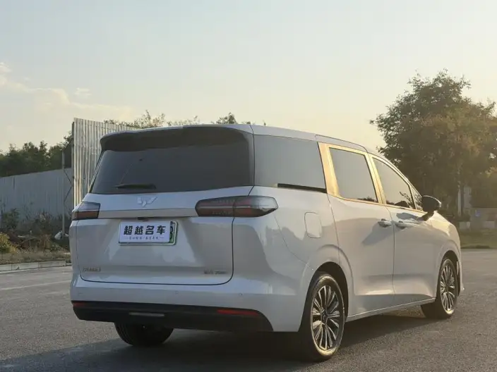 Xingguang 730 PHEV 2026 Model 125km Exclusive Model – фото 6