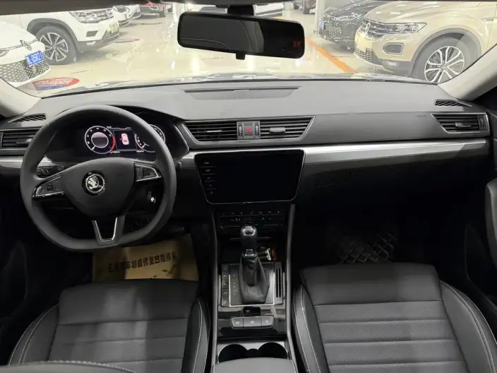 Skoda Superb 2023 Model TSI280 DSG Exclusive Edition – фото 8