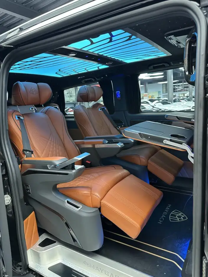 Viano 2023 Model 2.0T Elite Edition 7 seat – фото 6