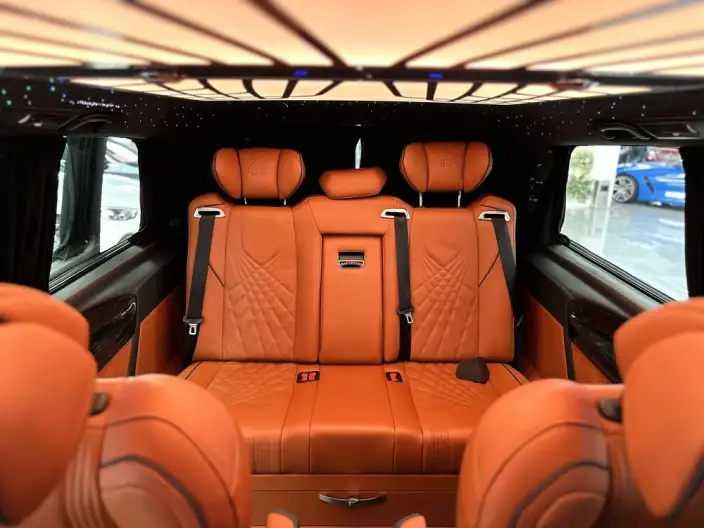 Viano 2023 Model 2.0T Elite Edition 7 seat – фото 10
