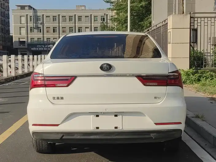 Qin EV 2020 Model Travel Edition – фото 6