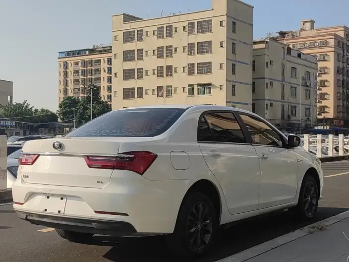 Qin EV 2020 Model Travel Edition – фото 7