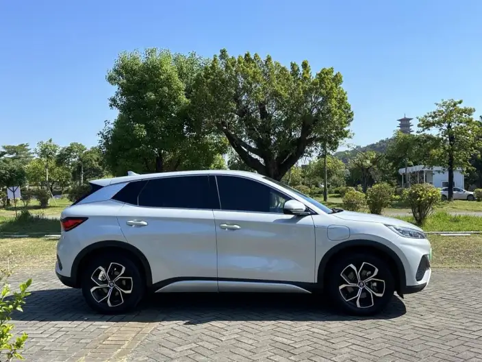 BYD Yuan PLUS 2023 Model Champion Edition 510KM Leading Model – фото 7