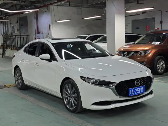 Mazda3 Axela 2021 Model 2.0L Automatic Zhi Ya Edition