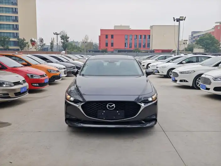 Mazda3 Axela 2020 Model 2.0L Automatic Zhi Ya Edition