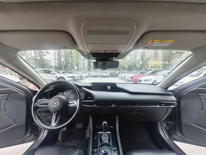 Mazda3 Axela 2020 Model 2.0L Automatic Zhi Ya Edition – фото 8