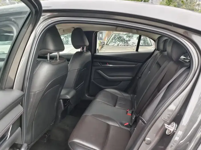 Mazda3 Axela 2020 Model 2.0L Automatic Zhi Ya Edition – фото 10