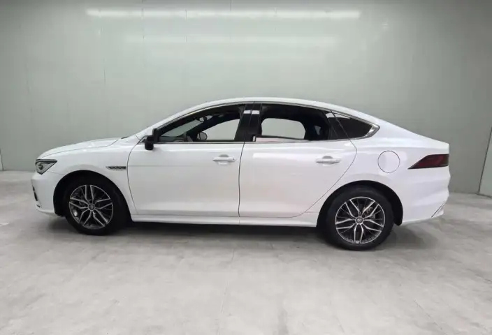 BYD Qin PLUS DM 2021 Model DM-i 55KM Flagship Model – фото 4
