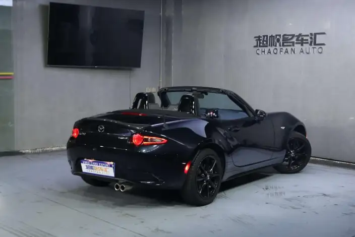 Mazda MX-5 2023 Model 2.0L Manual Rear Drive 2 seat Parallel Imported – фото 5