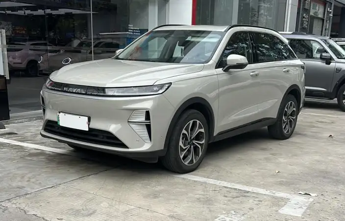 Haval Xiaolong MAX 2025 Model 1.5L Hi4 165 Plus Long Battery Life Pro Edition – фото 1