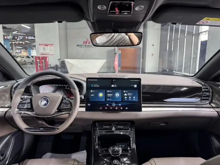 BYD Han DM 2020 Model DM 4WD performance version Luxury Model – фото 10