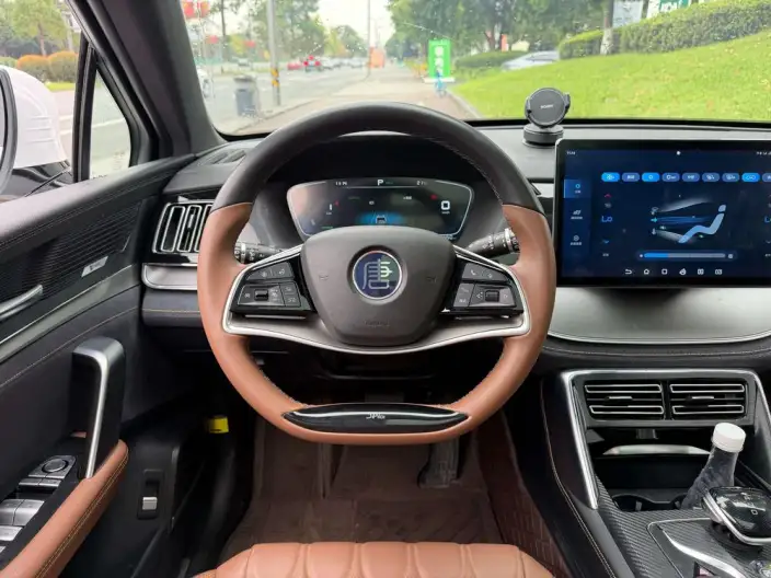 BYD Tang DM 2021 Model DM-i 1.5T 112KM Noble Model – фото 9