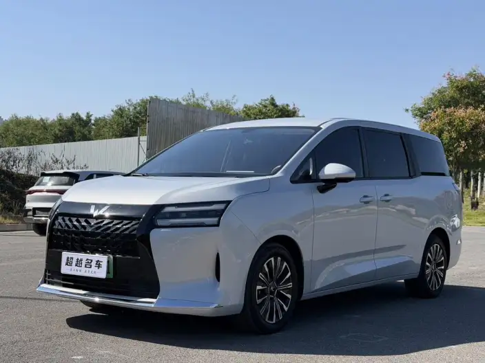 Xingguang 730 PHEV 2025 Model 125km Luxury Model – фото 1