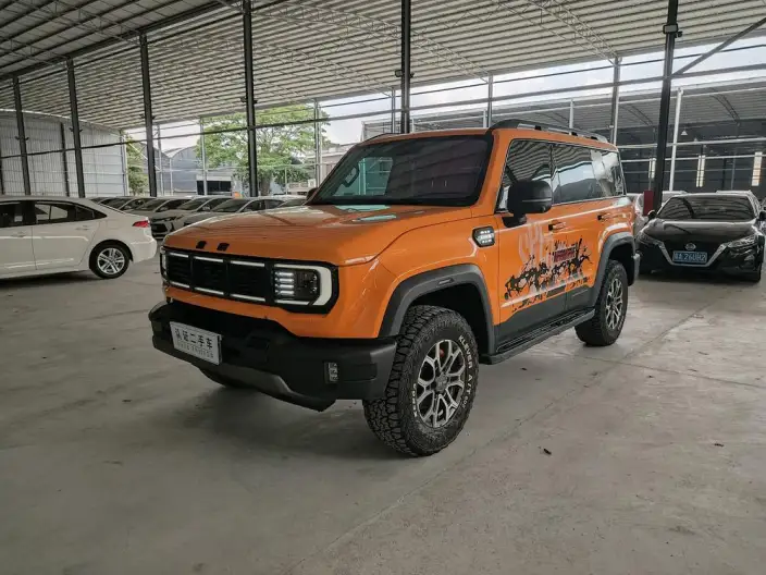 BAIC BJ40 2024 Model City Hunter Edition 2.0T Automatic 4WD Pioneer Model – фото 1