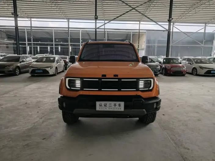 BAIC BJ40 2024 Model City Hunter Edition 2.0T Automatic 4WD Pioneer Model – фото 2
