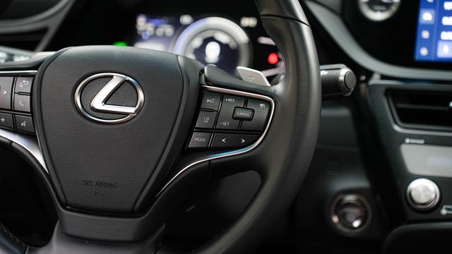 Lexus ES 2025 300h Zen Enjoy – фото 20