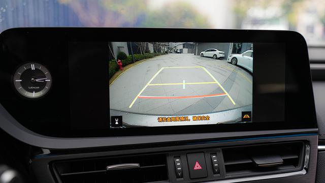 Lexus ES 2025 300h Zen Enjoy – фото 21