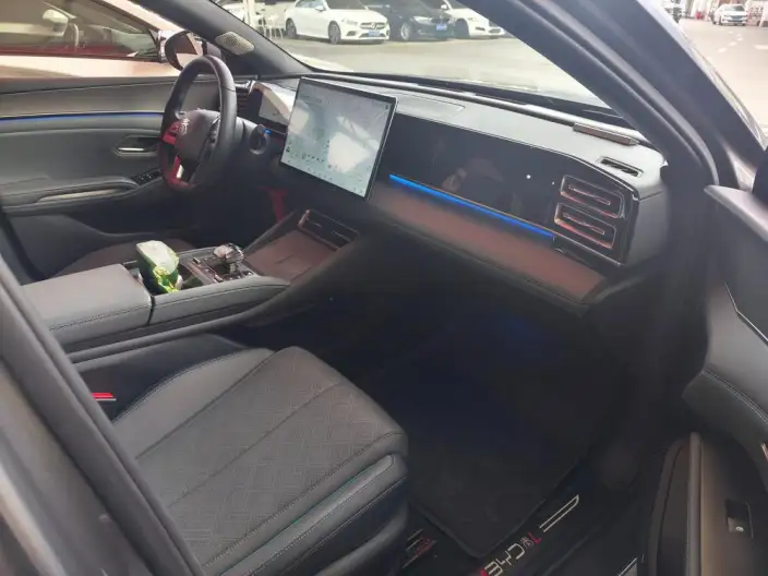QinL DM 2025 Model Smart Driving Edition DM-i 120KM Leading Model – фото 5