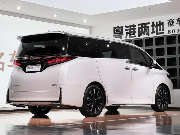 Vellfire 2023 Model Toyota Crown 2.5L Intelligent Hybrid 4WD Supreme Edition
