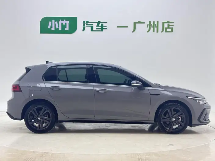 Volkswagen Golf 2021 Model 280TSI DSG R-Line – фото 8
