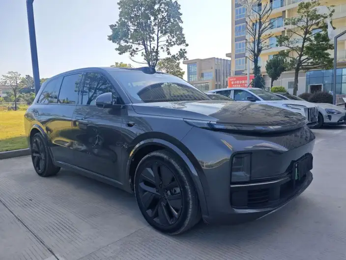 Li Auto L8 2023 Model Pro Edition