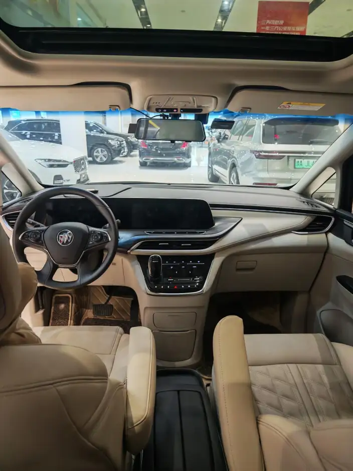 Buick GL8 2023 Model ES Luzun 2.0T Comfort Model – фото 6