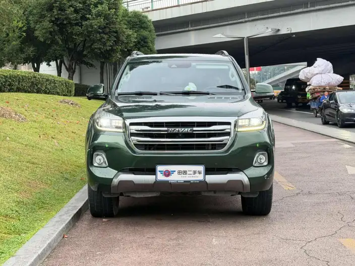 Haval H9 2020 Model 2.0T Petrol 4WD Luxury Model 7 seat