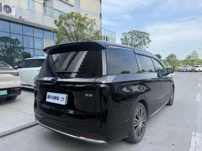 GAC Trumpchi E8 PHEV 2024 Model 2.0ATK 150km MAX+ – фото 5