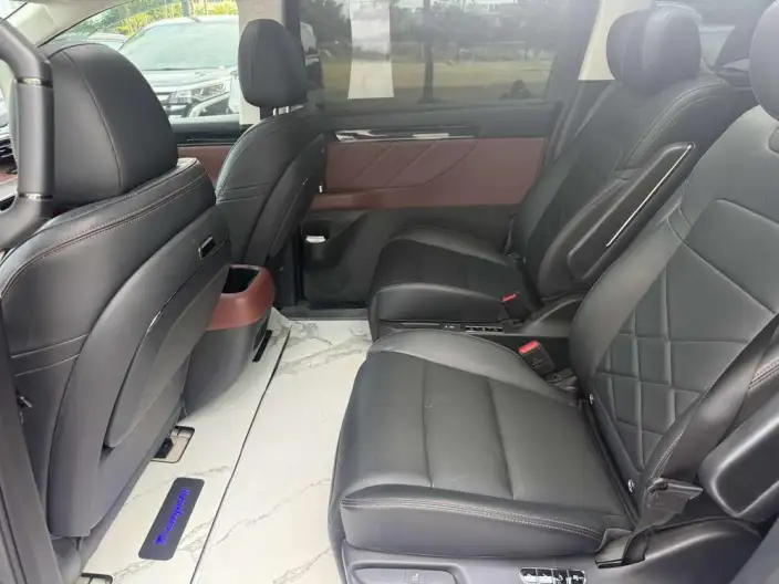 GAC Trumpchi E8 PHEV 2024 Model 2.0ATK 150km MAX+ – фото 9