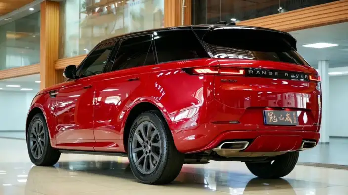 Range Rover Sport 2023 Model 3.0 L6 DYNAMIC SE