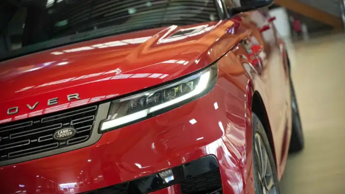 Range Rover Sport 2023 Model 3.0 L6 DYNAMIC SE – фото 6