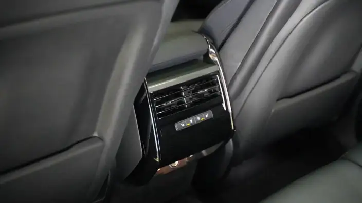 Range Rover Sport 2023 Model 3.0 L6 DYNAMIC SE – фото 8