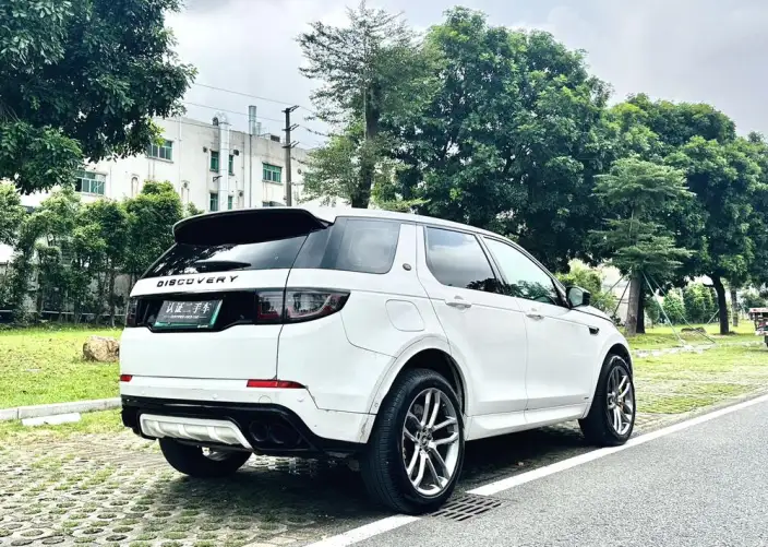 Land Rover Discovery Sport PHEV 2022 Model P300e Performance Technology Edition – фото 6