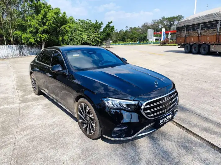 Mercedes-Benz E-Class 2025 Model E 260 L sedan