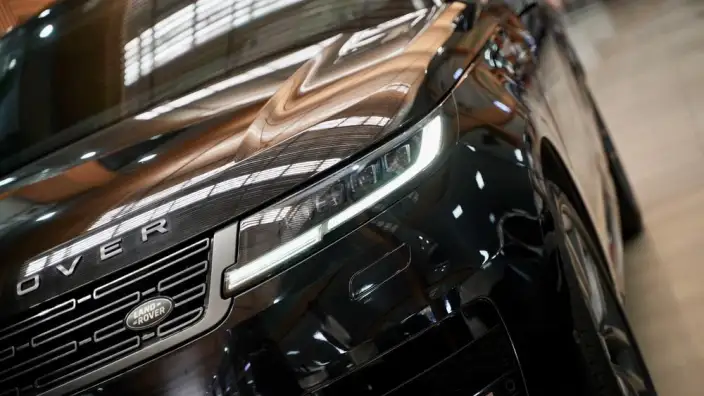 Range Rover Sport 2023 Model 3.0 L6 DYNAMIC SE – фото 6