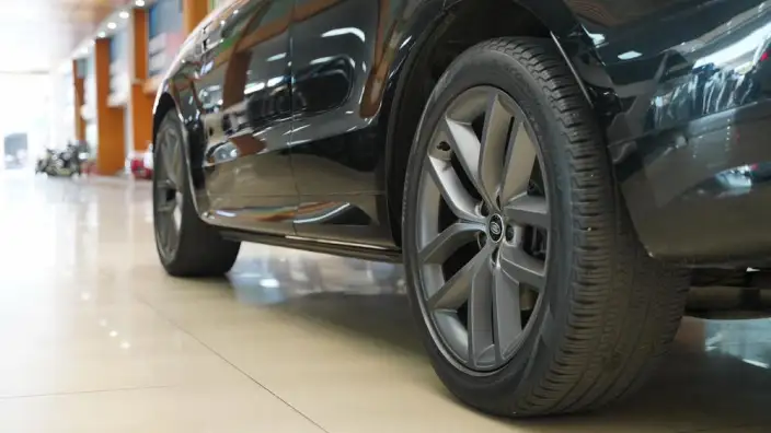 Range Rover Sport 2023 Model 3.0 L6 DYNAMIC SE – фото 10
