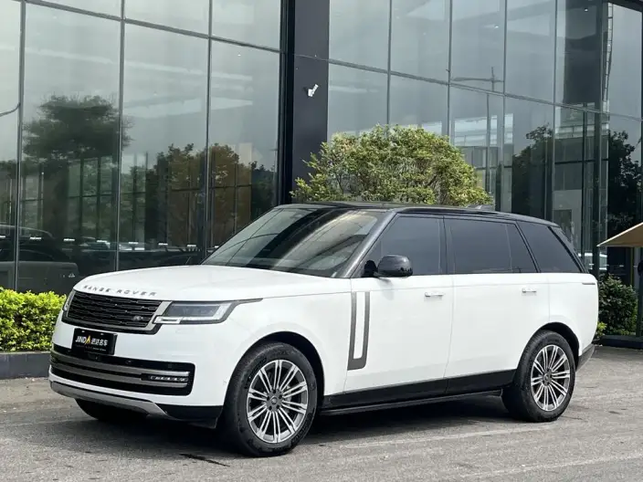 Range Rover 2024 Model 3.0 L6 400PS Shengshi Extended Edition 7 seat – фото 1